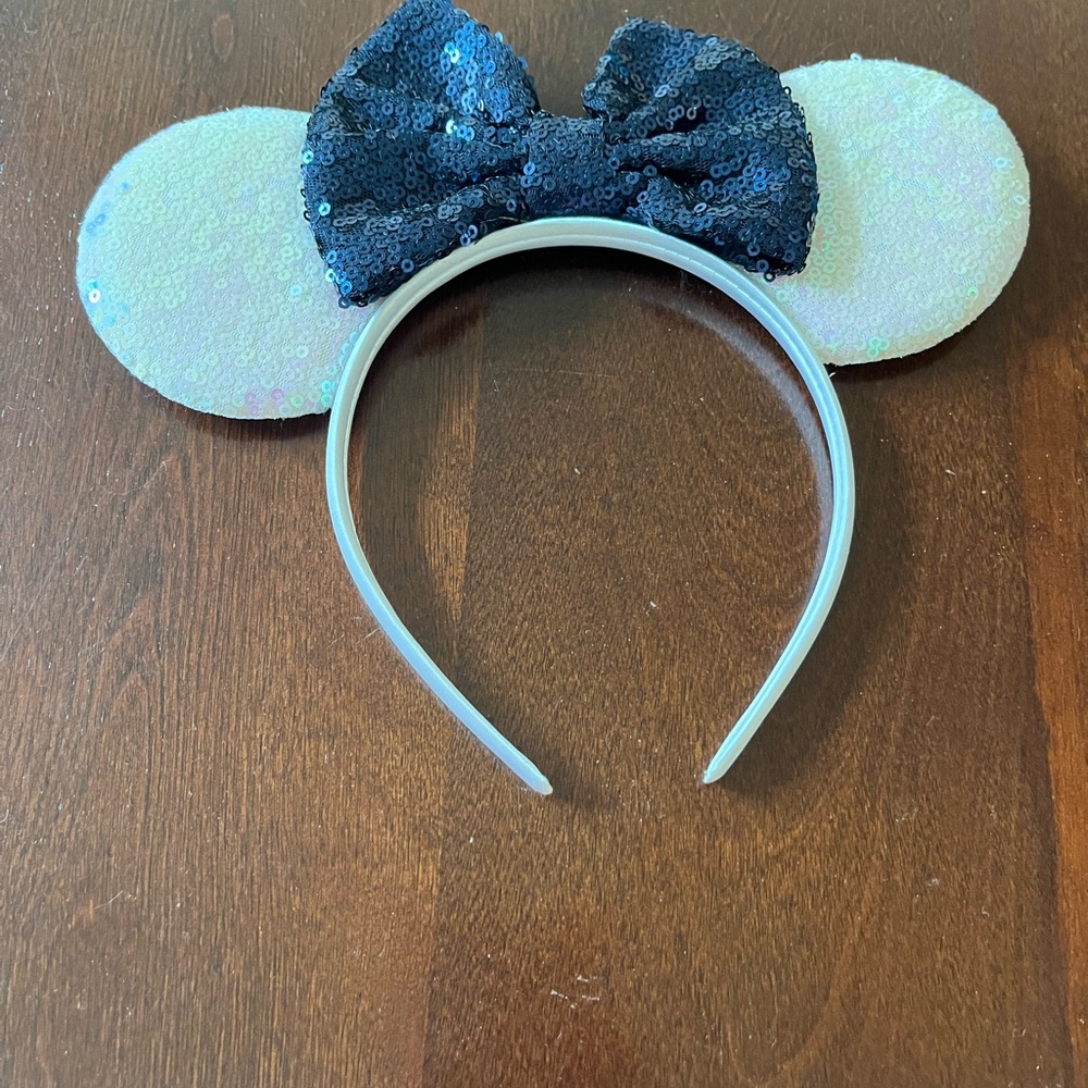 White Disney Mouse Ears with Sequins and Navy Bow, Never Worn